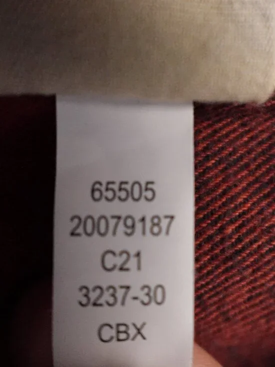 Duluth Trading Free Swingin’ Flannel Shirt Women’s Small Red Plaid Workwear - Picture 3 of 8